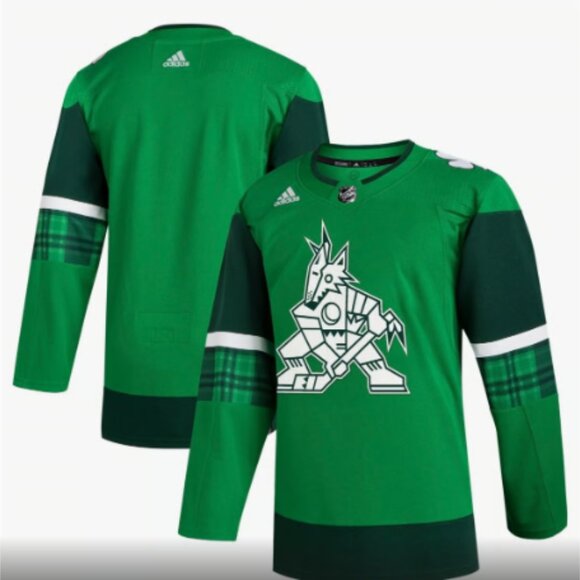 brand new Arizona coyotes st Patrick's day Jersey